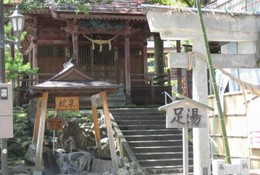 瀬見温泉湯前神社